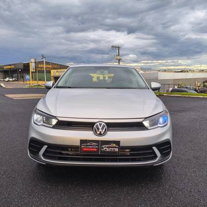 VOLKSWAGEN POLO 1.0 MPI MANUAL VOLKSWAGEN POLO 1.0 MPI MANUAL